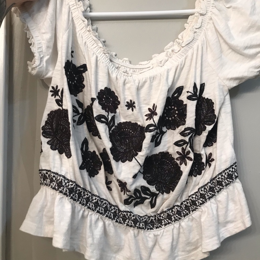 American Eagle crop top